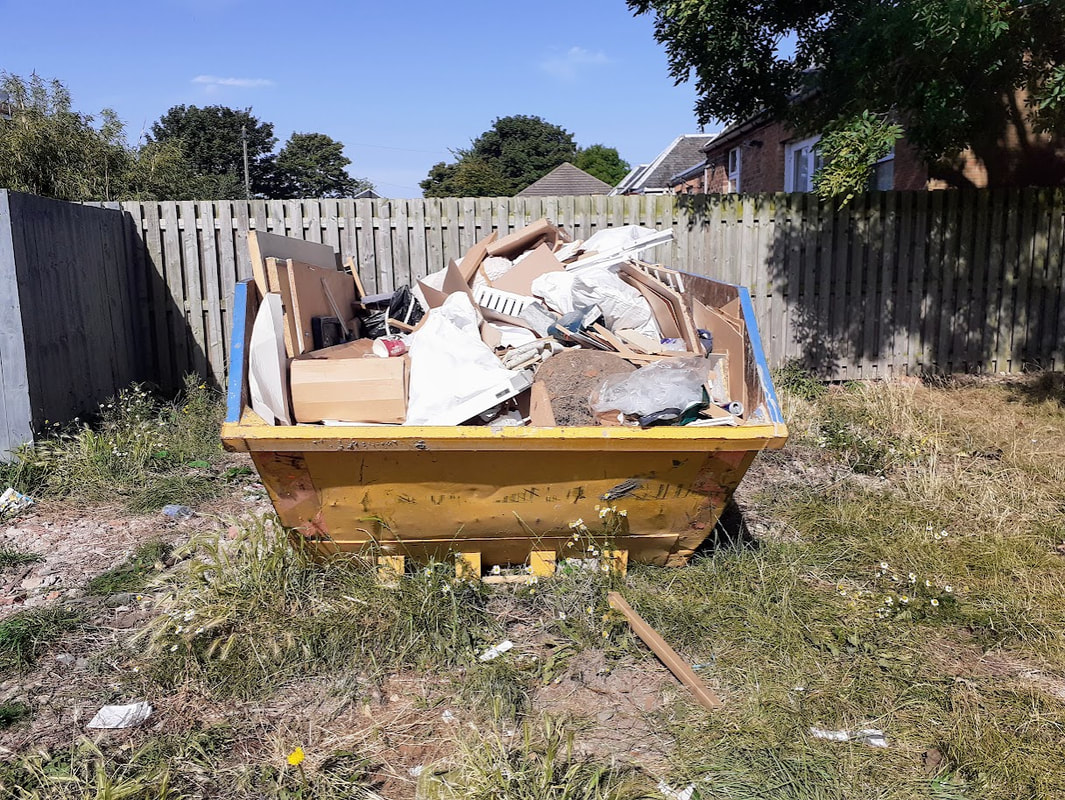 8 yard skip hire in South, East, West, North, and Central London, 8-yard skips for household, construction, demolition and commercial waste disposal, click here for an 8-yd skip hire quote near you in London